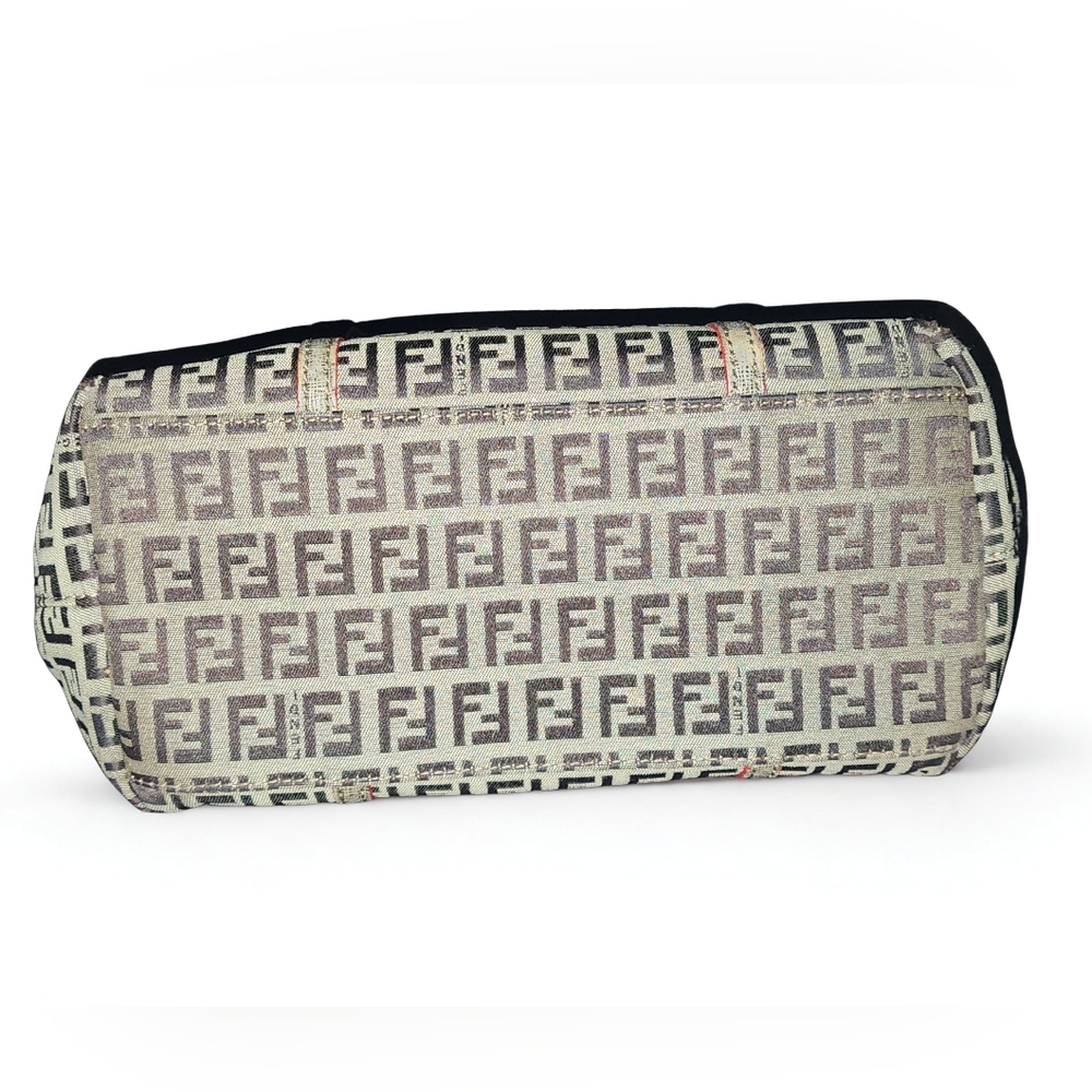 Fendi Zucchino Monogram Canvas Tote Bag - Picture 5 of 8
